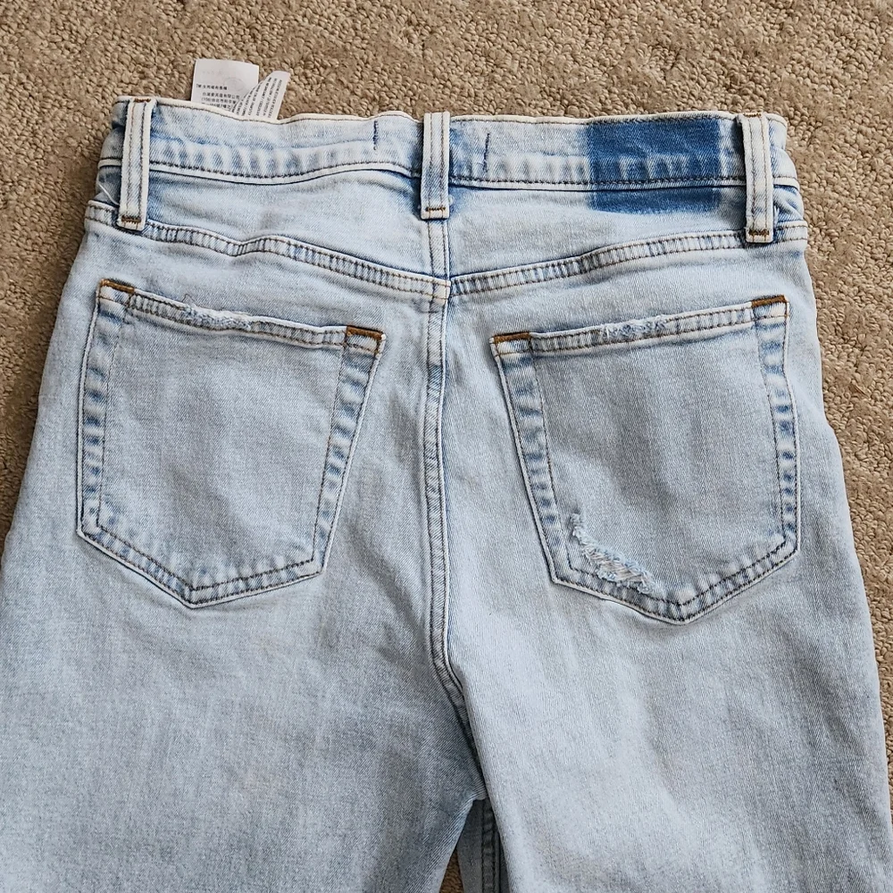Abercrombie & Fitch Curve Love Ultra High Rise Ankle Straight Button Fly 27/4 - Picture 3 of 12